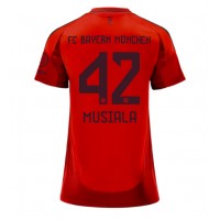 Camisa de Futebol Bayern Munich Jamal Musiala #42 Equipamento Principal Mulheres 2024-25 Manga Curta